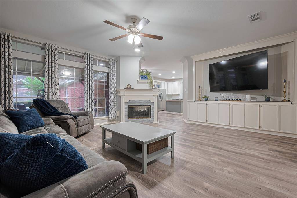 Now this is the perfect built-in.  Lots of cabinets below for extra storage but one big open space for even the biggest screen TV you have!