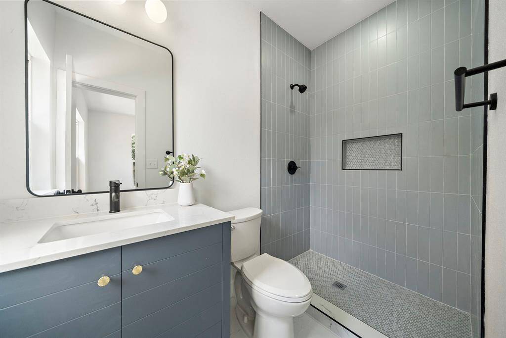 The original floors carry over to this bedroom, which could also be used as a home office, or plant room!