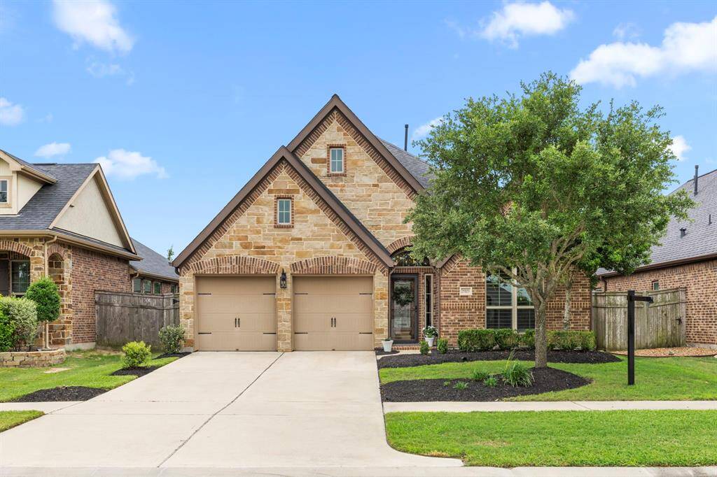 This could be your dream home!