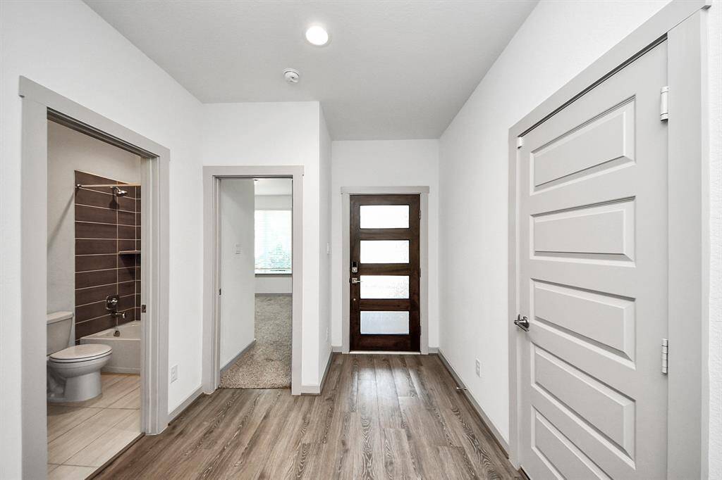 First impressions matter! The stylish main entrance of this fantastic home is sure to impress!