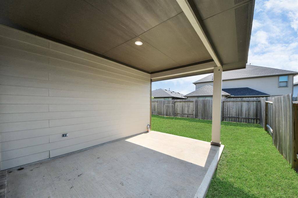 Extend your living space! This charming outdoor covered patio is perfect for relaxing, entertaining, and savoring nature's beauty, all enjoying the comfort of shade and protection!