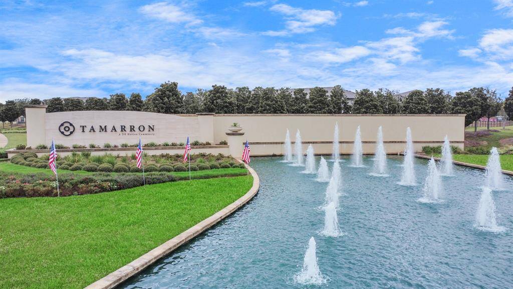 Welcome to the ultimate living experience! The beautiful Tamarron Community!