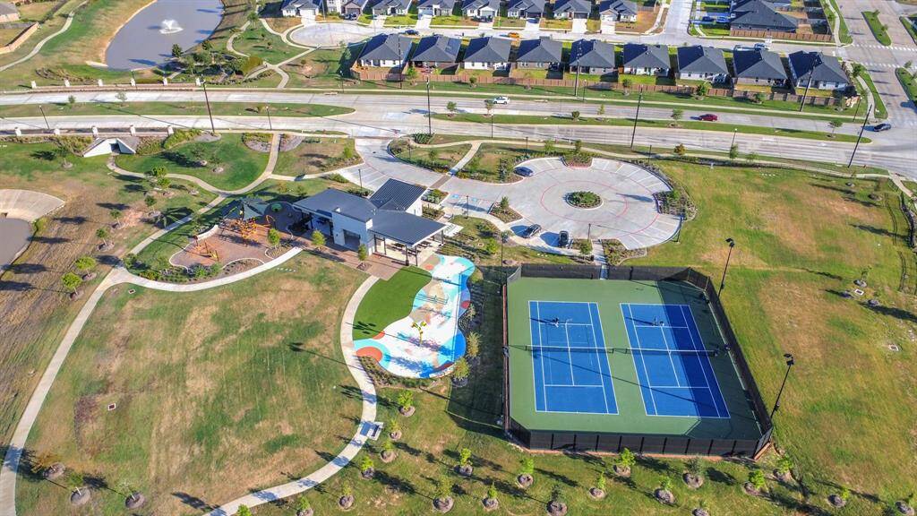 Aerial view of paradise! This stunning community offers a wealth of luxurious amenities!