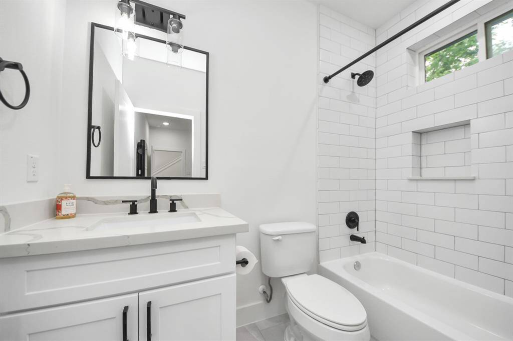 Guest restroom
