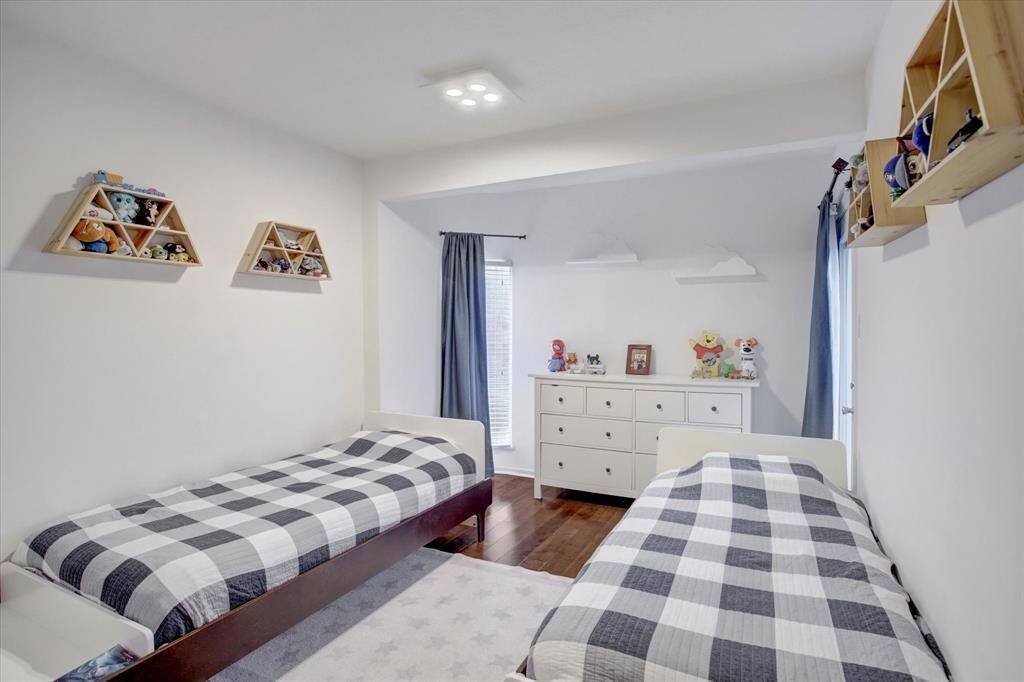 3rd bedroom on 2nd floor