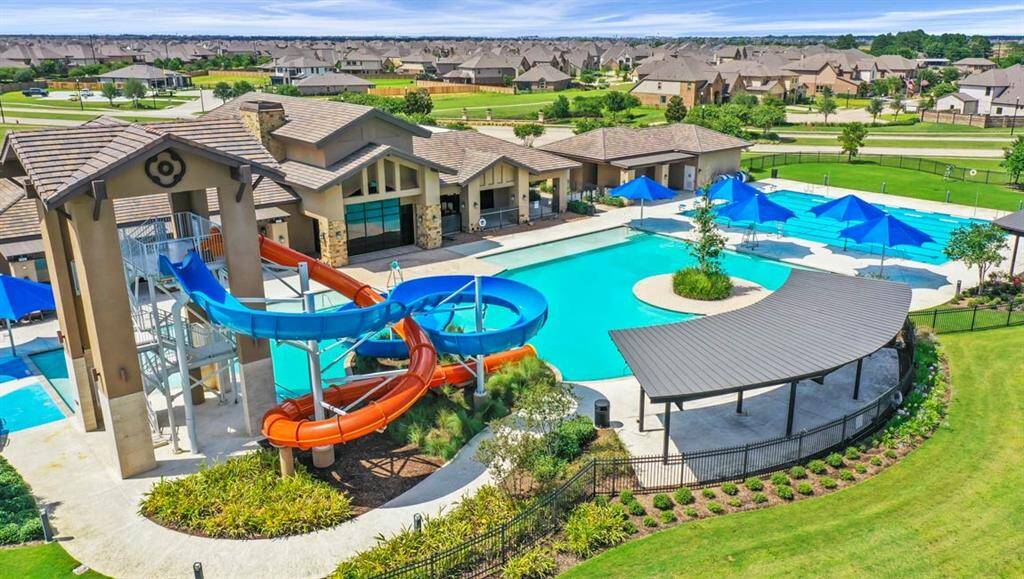 Tamarron offers something for everyone—enjoy relaxing days by the pool, energizing workouts in the fitness center, family fun at the splash pad and playgrounds, and community gatherings in the elegant clubhouse and meeting room.