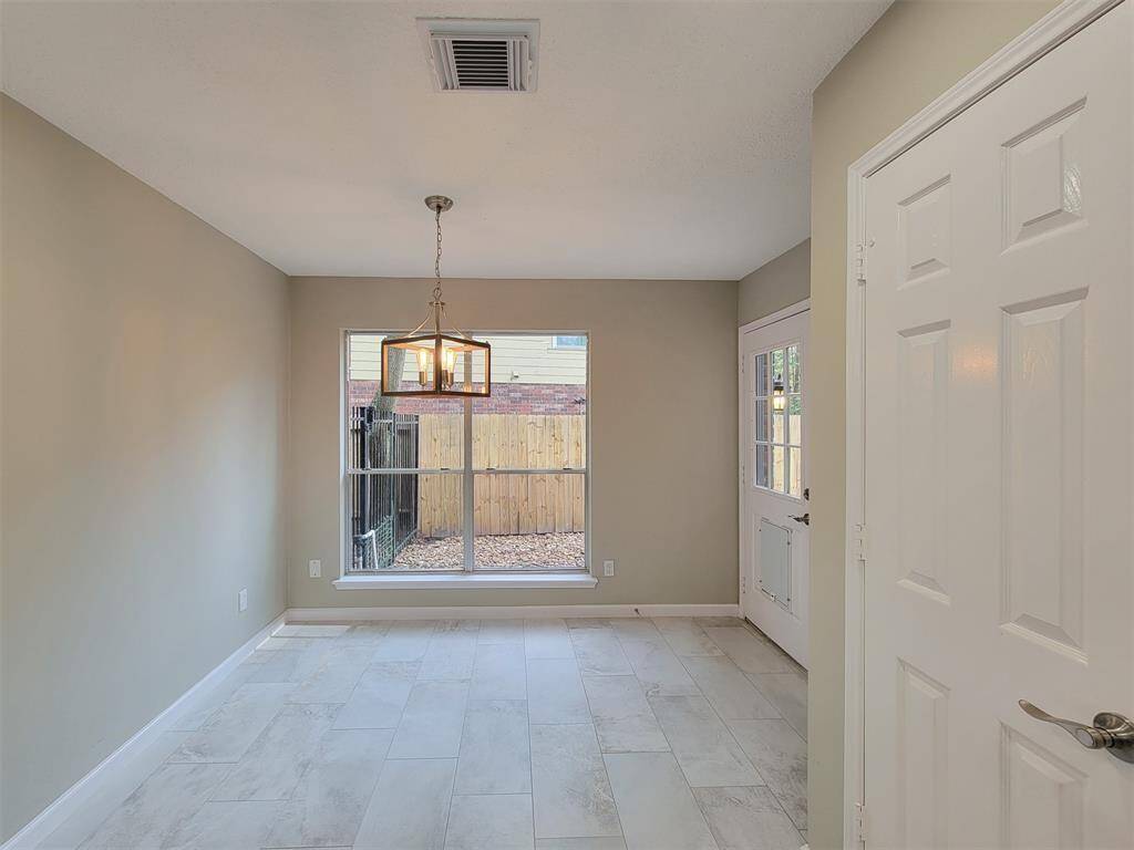 With the breakfast area and the Formal dining, you have a lot of eating options.