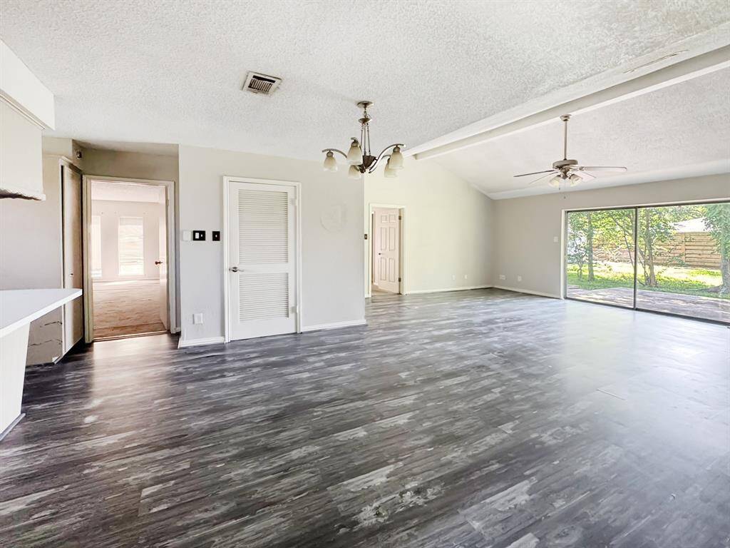 Spacious main area