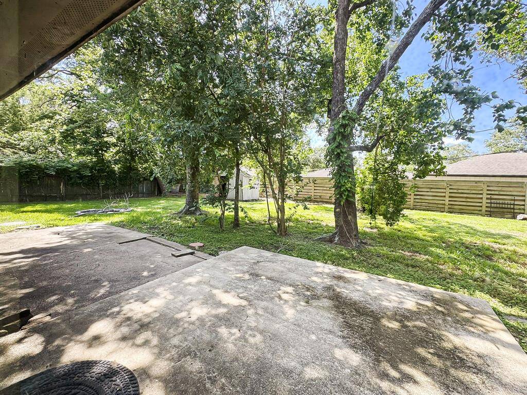 Extra large concrete patio