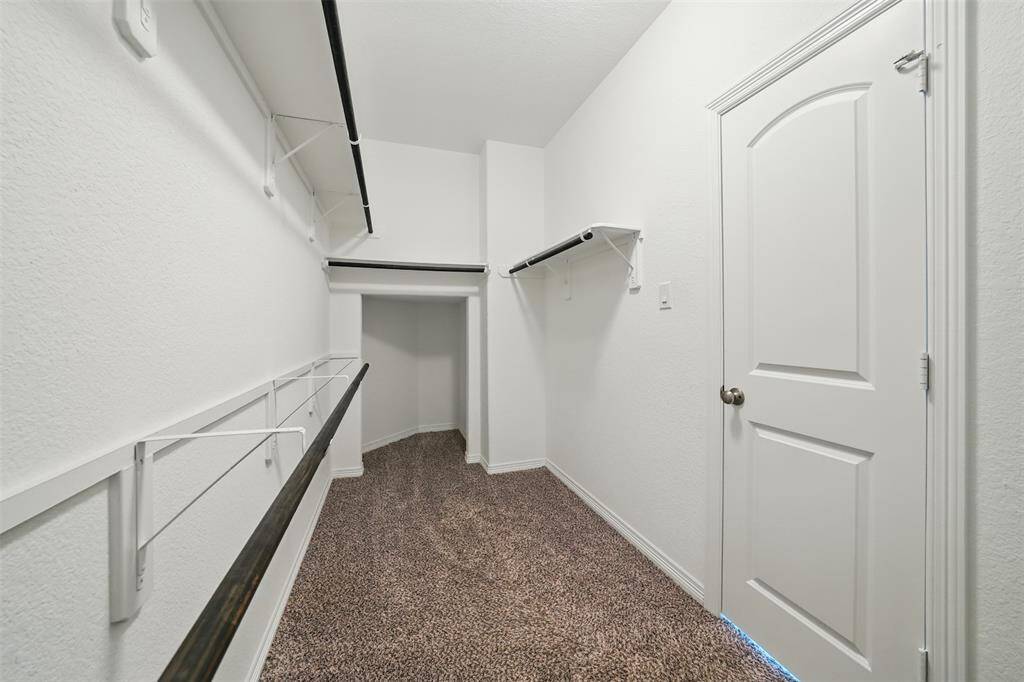 Walk in Closet