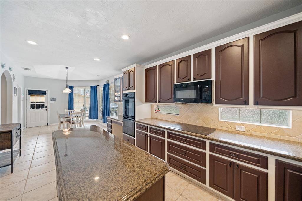 open kitchen with large island