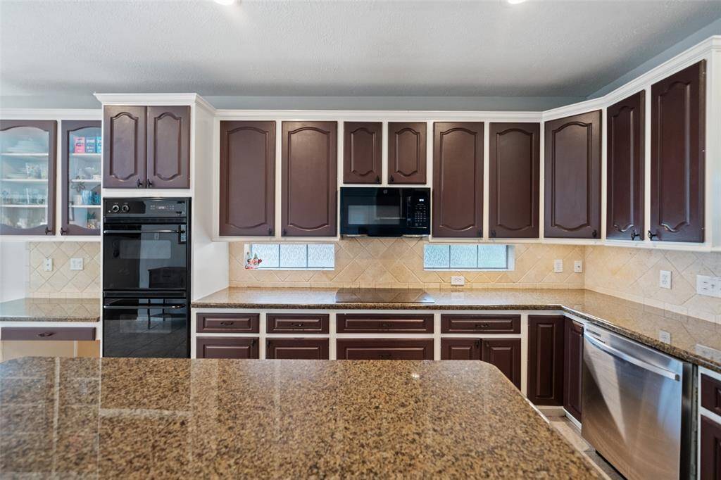 kitchen with an abundance of counter space
