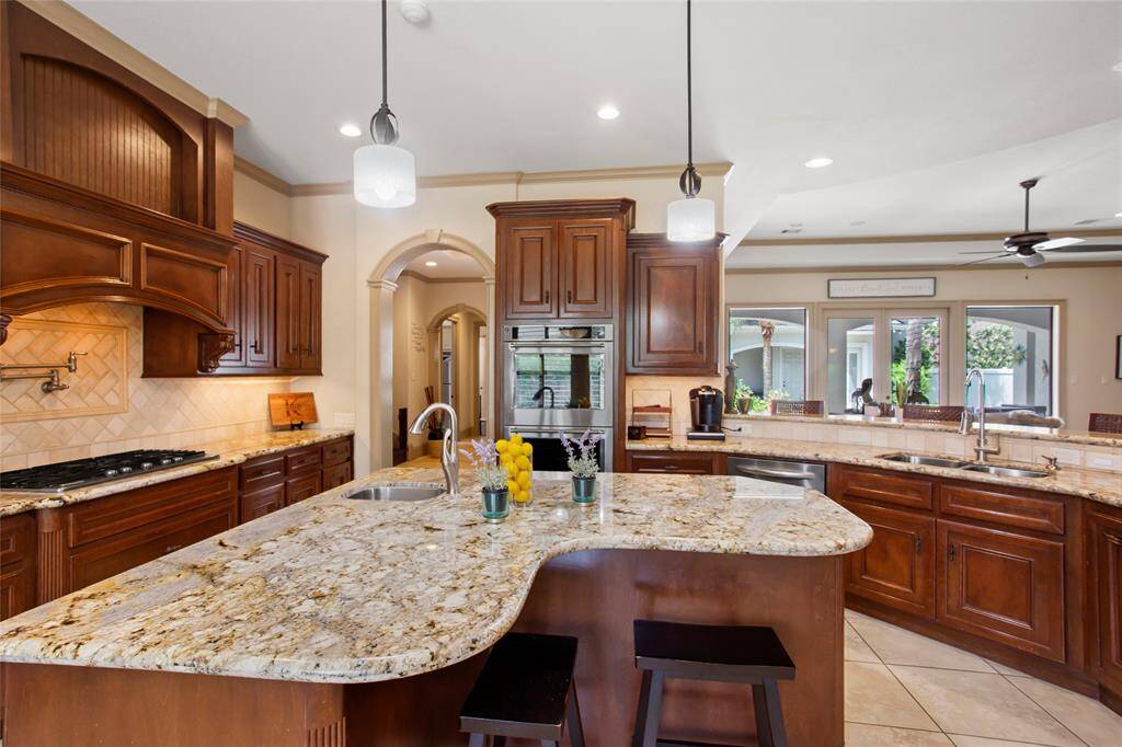 Double Kitchenaide convection stove replaced 2024. Seller has ordered a new 5 burner cooktop that will be replaced before closing.