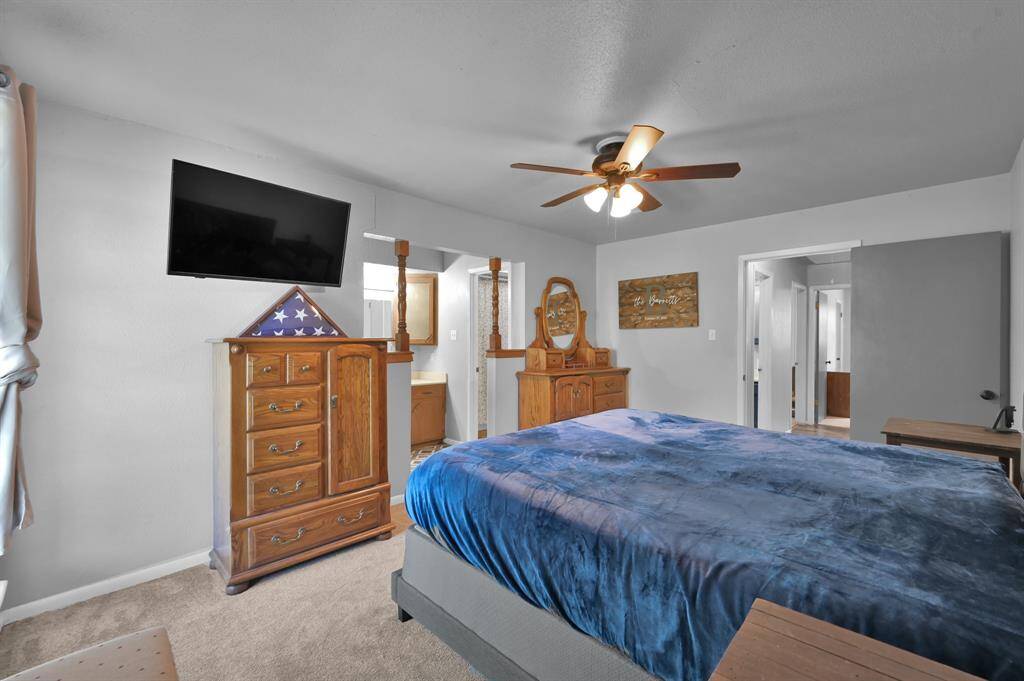 Primary suite