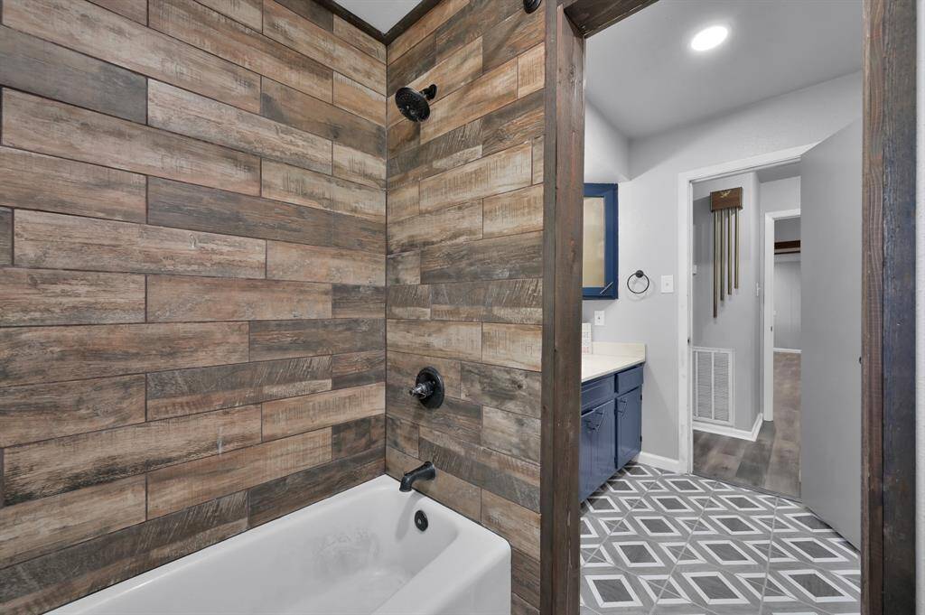 Secondary bath