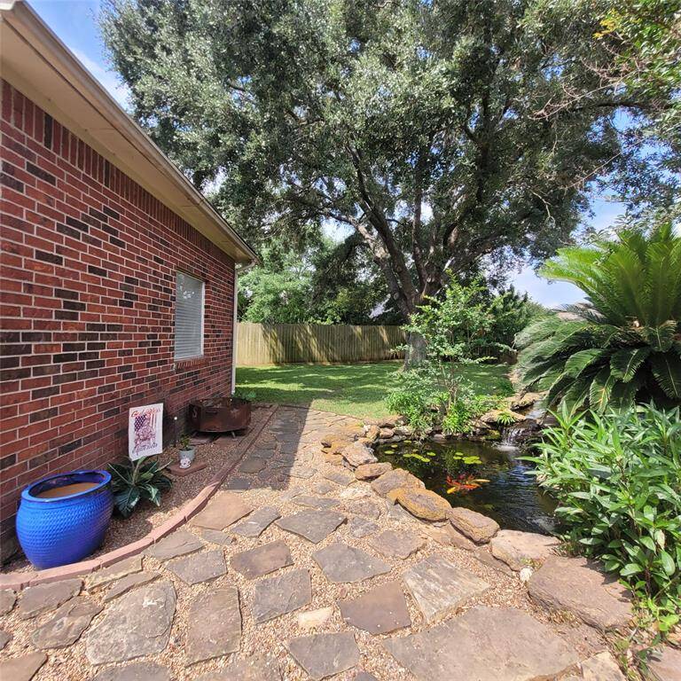 This way to the massive backyard