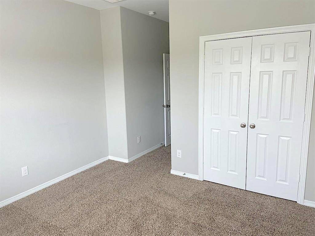 Another view of the primary room
