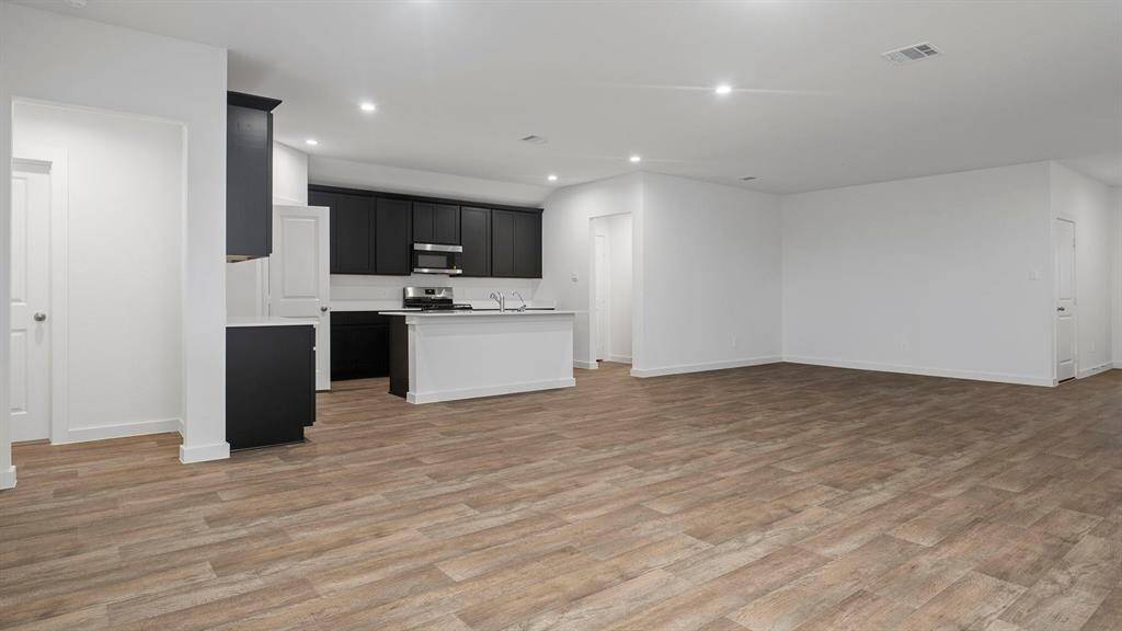 *Images and 3D tour are for illustration only and options may vary from home as built.