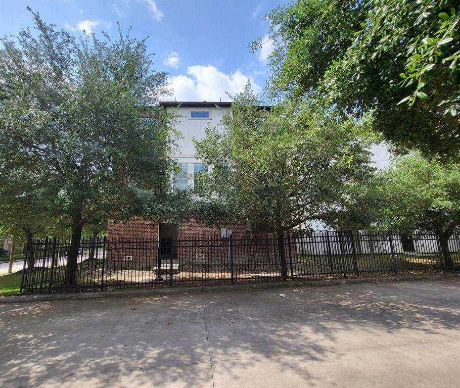 Property Image 39