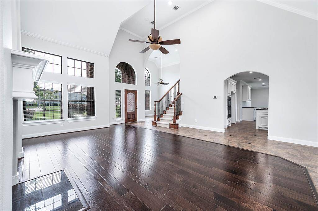Lots of natural light