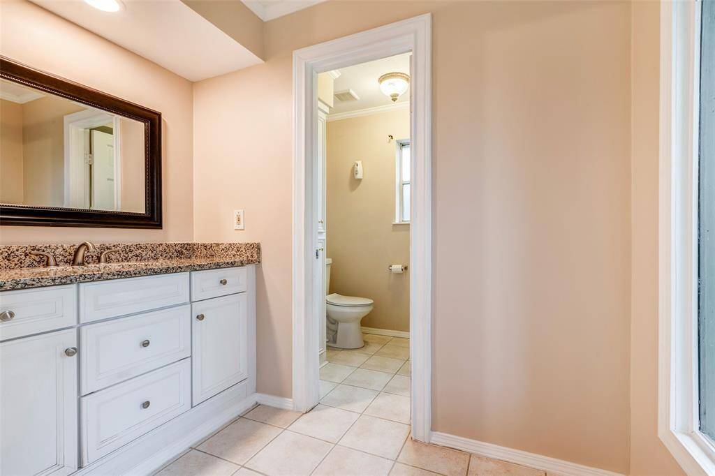 Bathroom #2