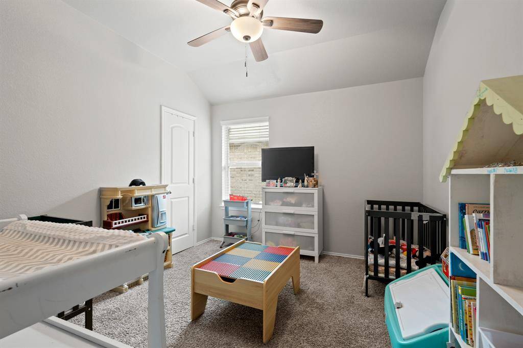 Bedroom 3/4!