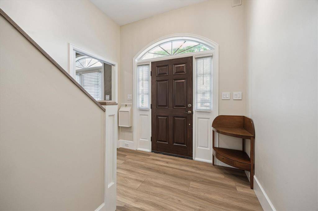 Entry into the home. The office/study is to the right of the door.