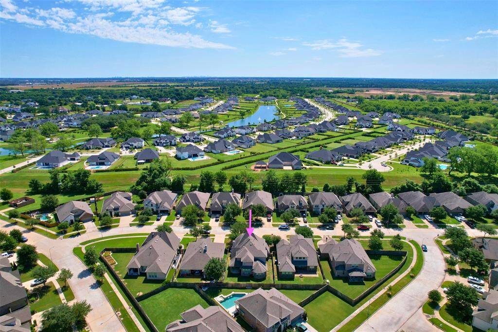 The property happens to be symmetrically centered in this amazing neighborhood!