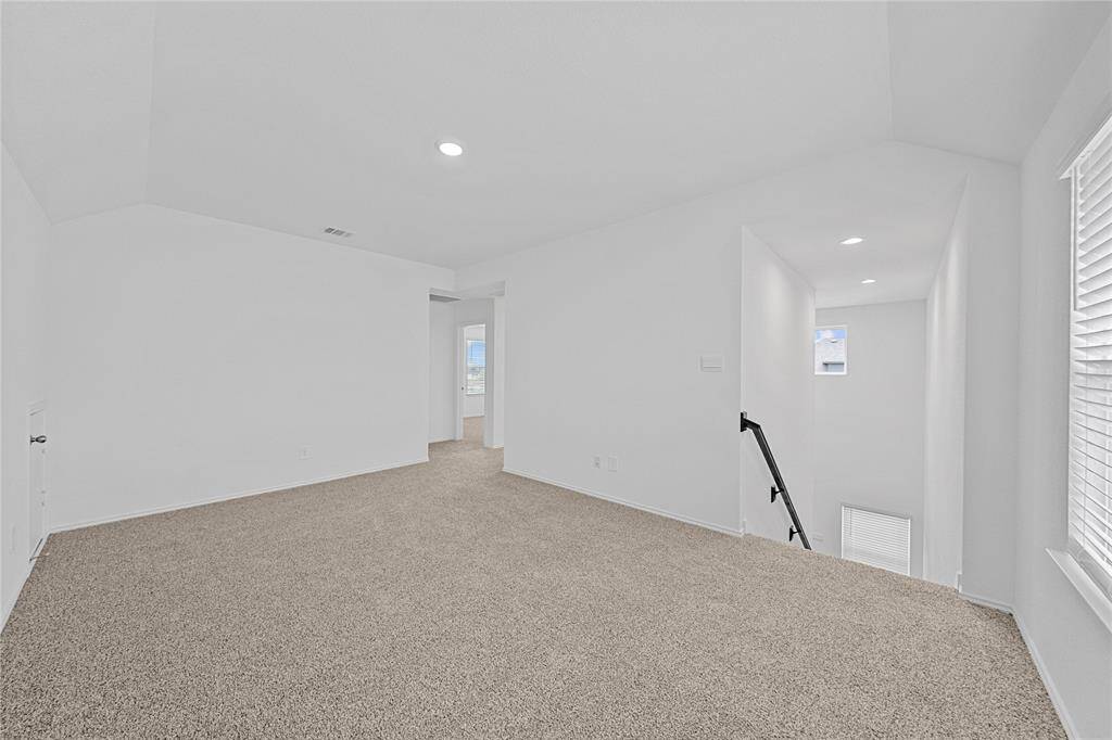 Gameroom upstairs
