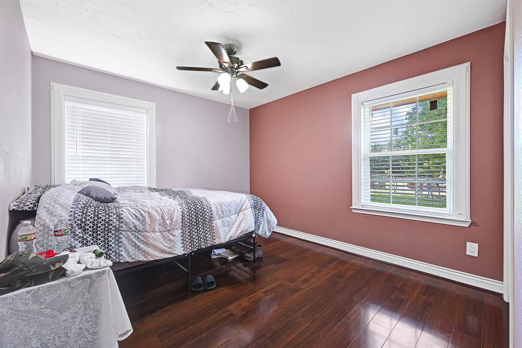 Primary bedroom (different angle)
