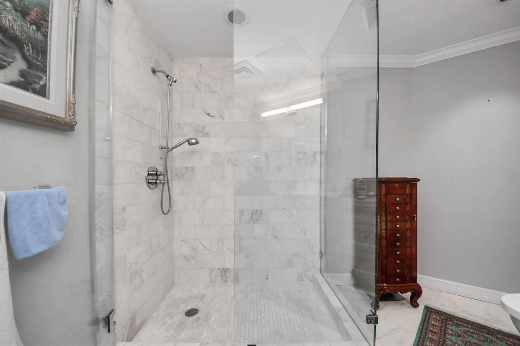 A wonderful space to get ready.