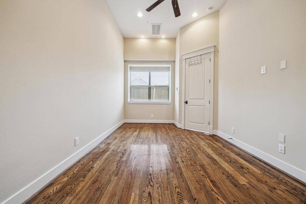 First floor bedroom has an en suite bathroom and is a perfect space for a bedroom or home office.
