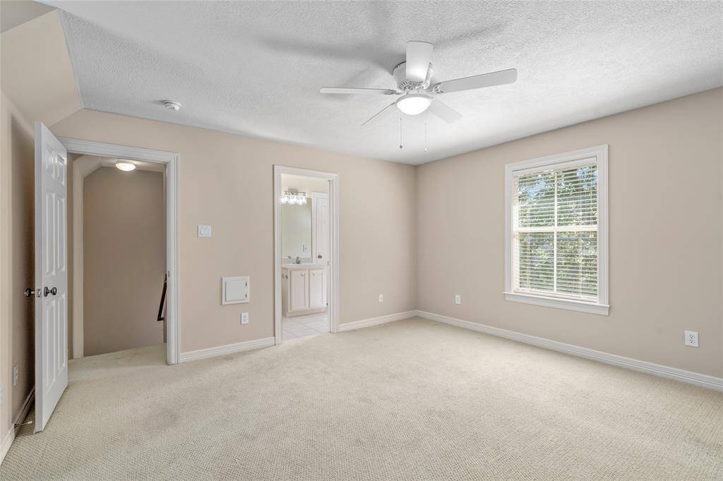 Garage apartment, which could serve as a 5th bedroom or flex space.