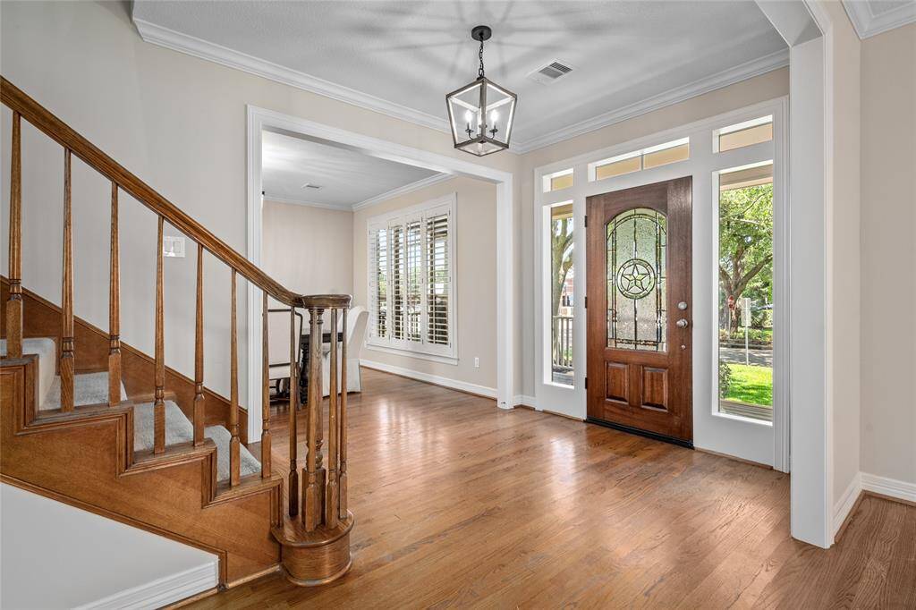 The Texas Star in the front door glass hints of the cozy yet sophisticated vibe within. You'll find fresh paint, and a 2025 re-fresh!