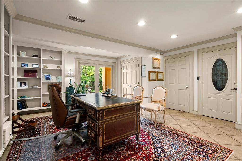 Second Office Space
