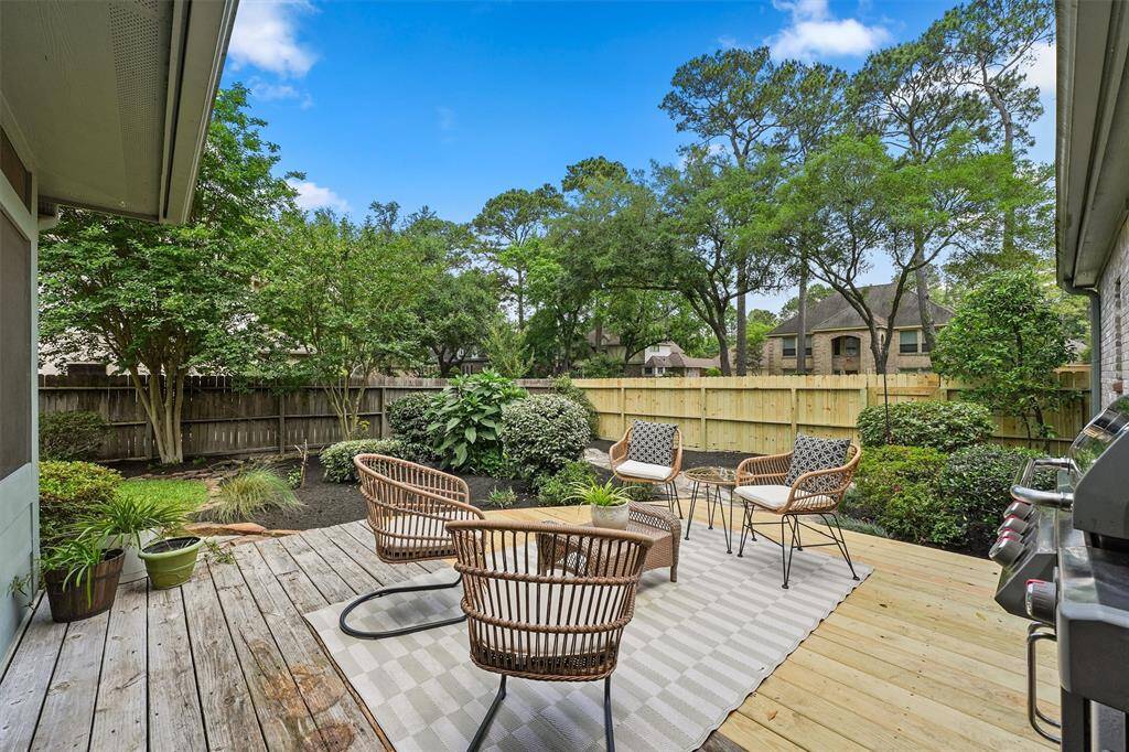 Fence and deck were recently repaired and sections replaced!