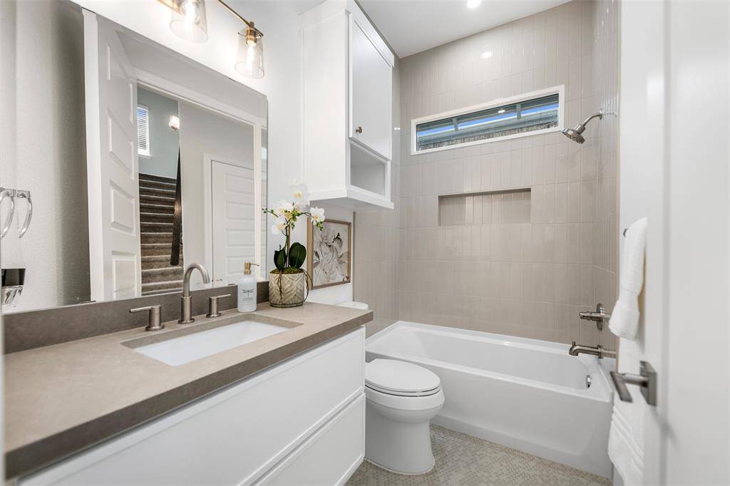 First floor full bathroom
