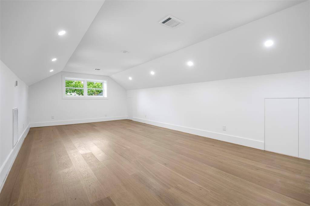 Game room - possibilities are endless with this expansive space