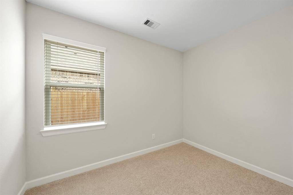 Would you like to have a home office, craft room or game room? This space is perfect for your dream design.