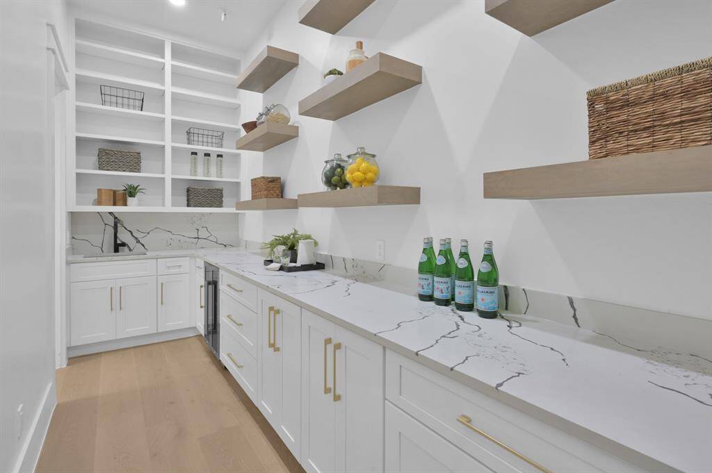 Generous butlers pantry