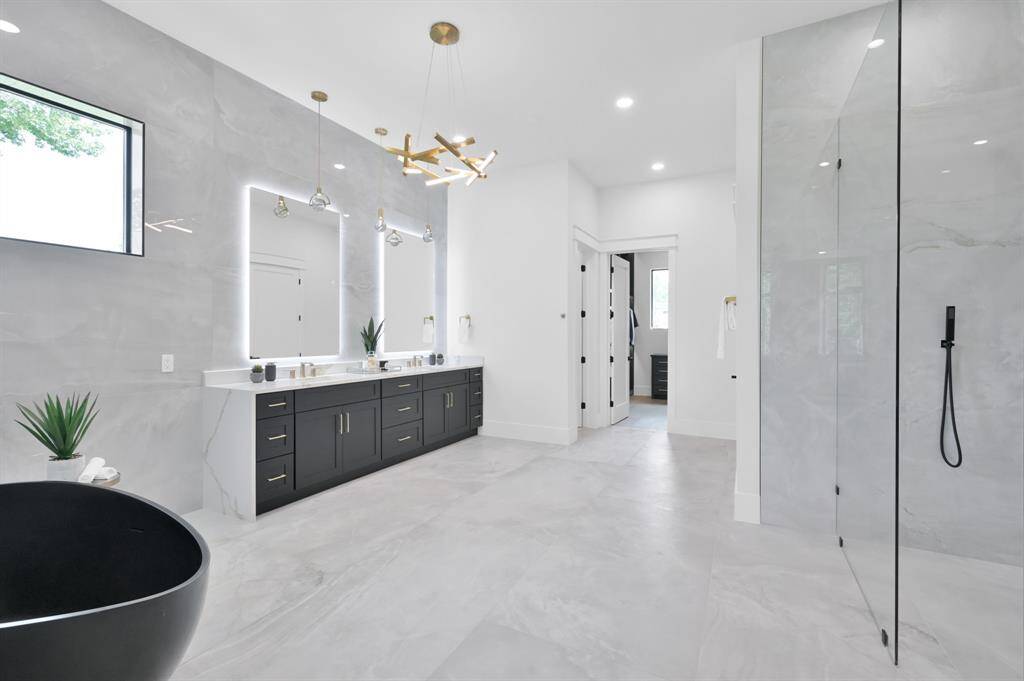 Huge primary bathroom