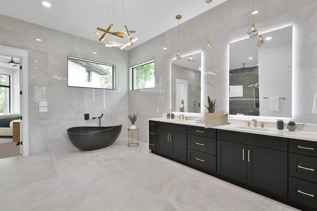 Statement soaking tub