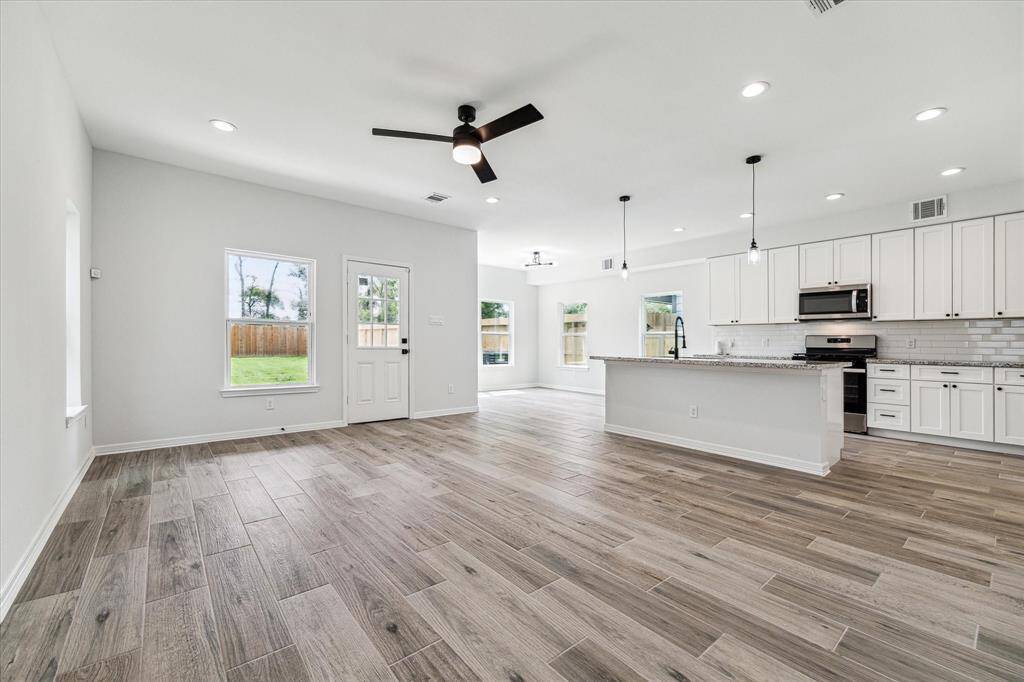 Open Living Space (picture is from 2024 prior to occupancy)