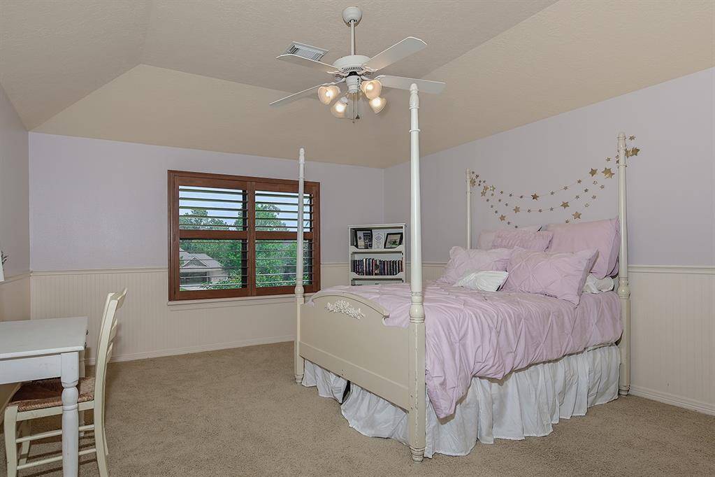 Another sizeable secondary bedroom #4 with private bathroom