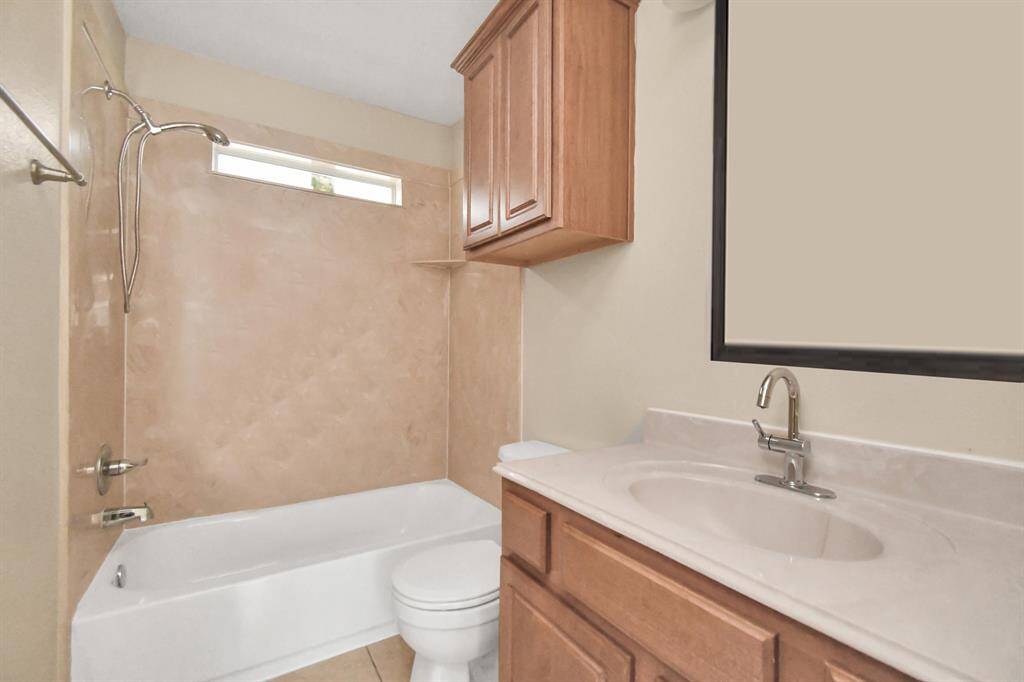 Guest Restroom - 2nd floor