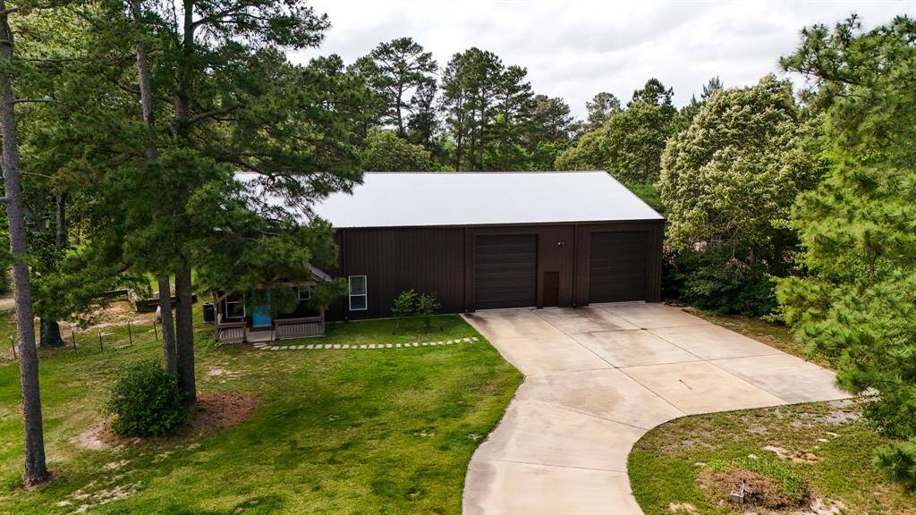 Ariel view of this gorgeous Barndominium!