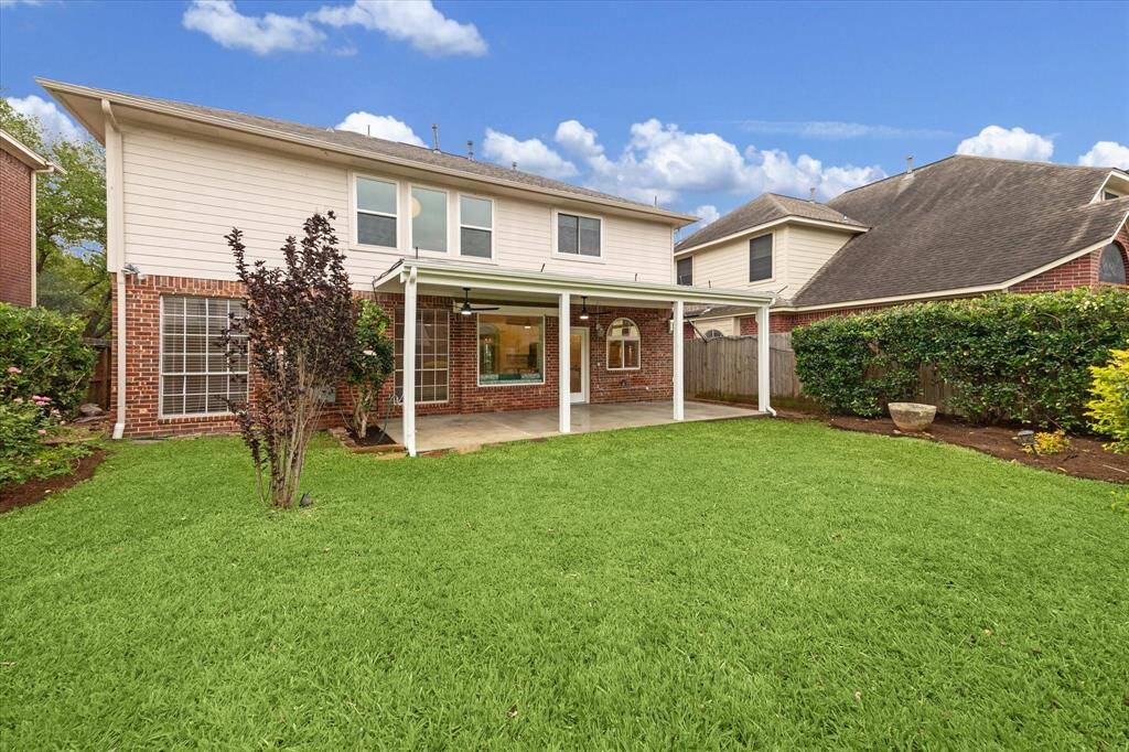 Your own private backyard oasis!