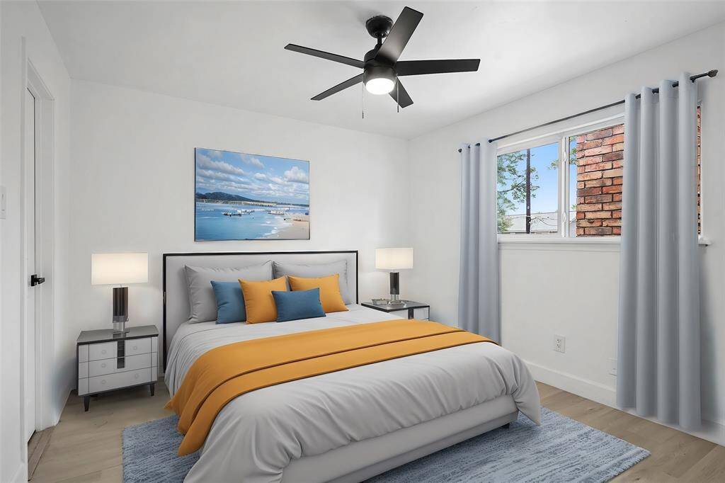 Visually staged bedroom #3