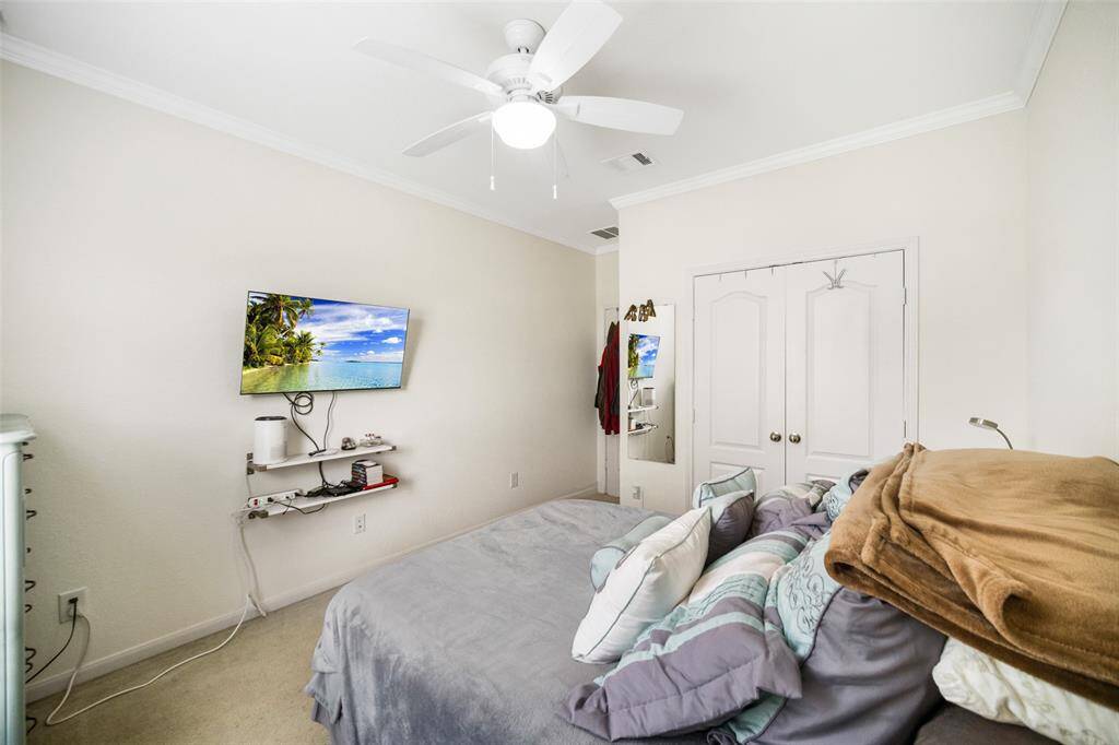 One of the 2 secondary bedroom on the first floor.