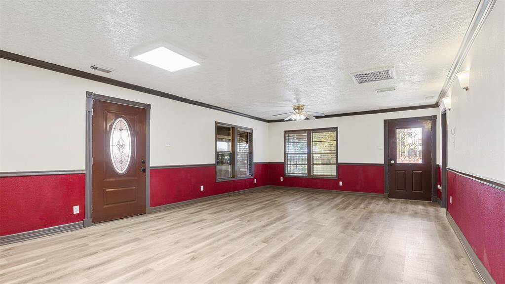 Dinning/Living Area